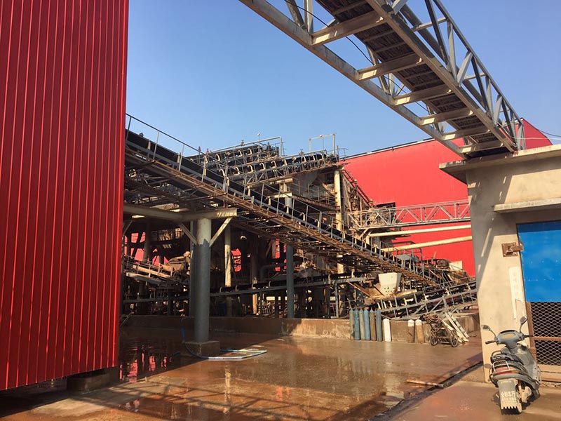 破碎機(jī)客戶使用現(xiàn)場(chǎng)